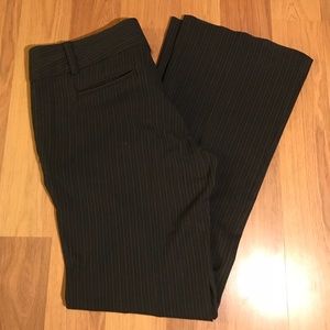 ⬇️🆑 The limited Pinstripe dress pants